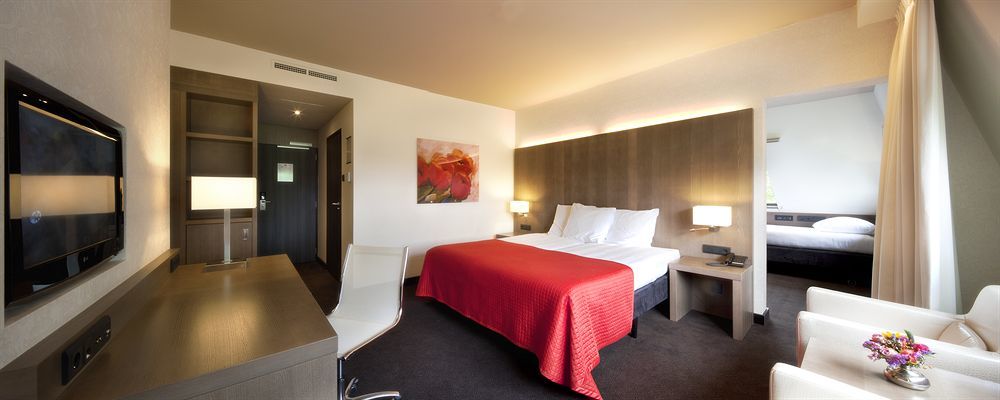 Van Der Valk Hotel De Bilt-Utrecht ภายนอก รูปภาพ